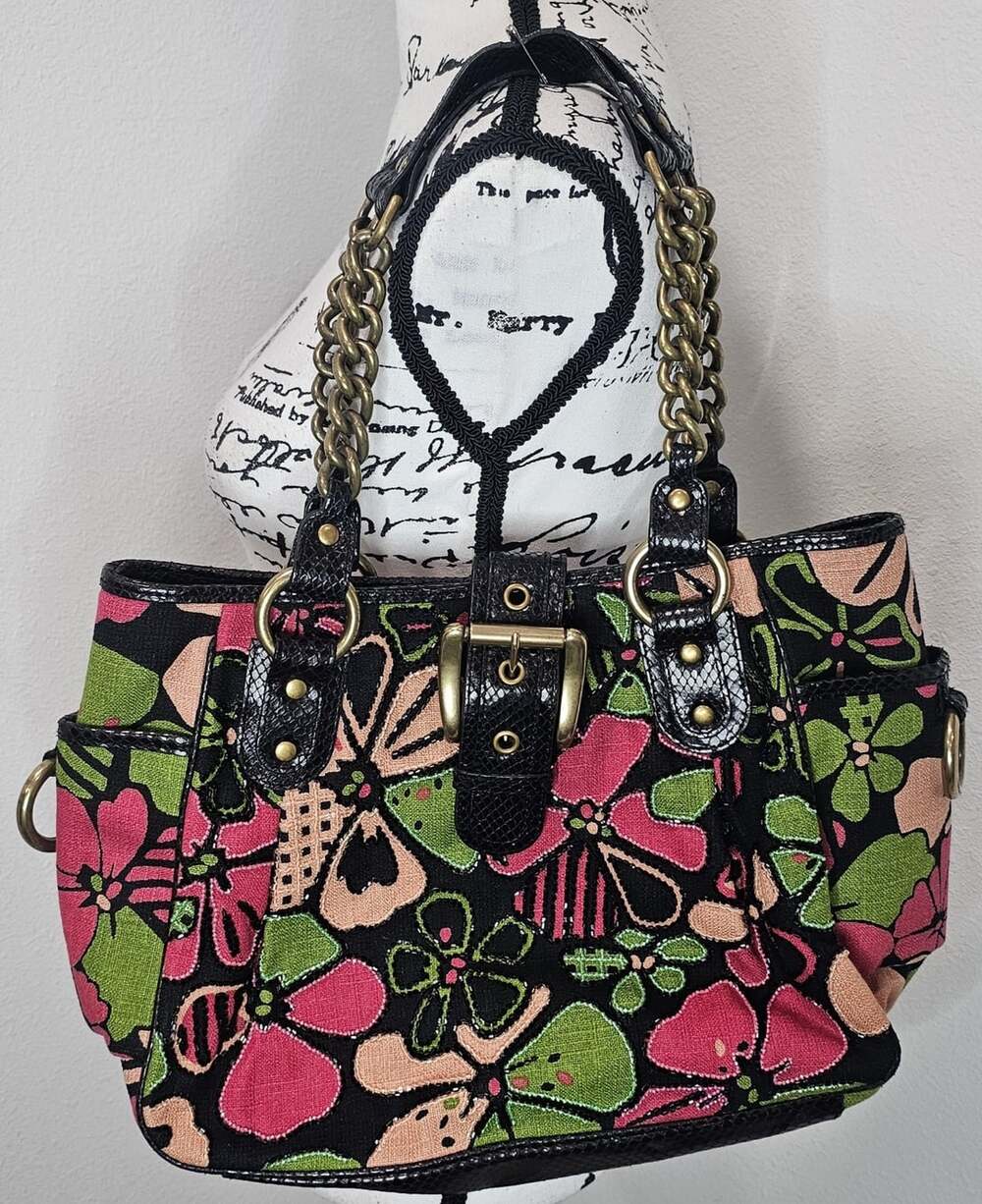 Vibrant Isabella Fiore Multicolor Floral Leather Trim Beaded Buckle Handbag